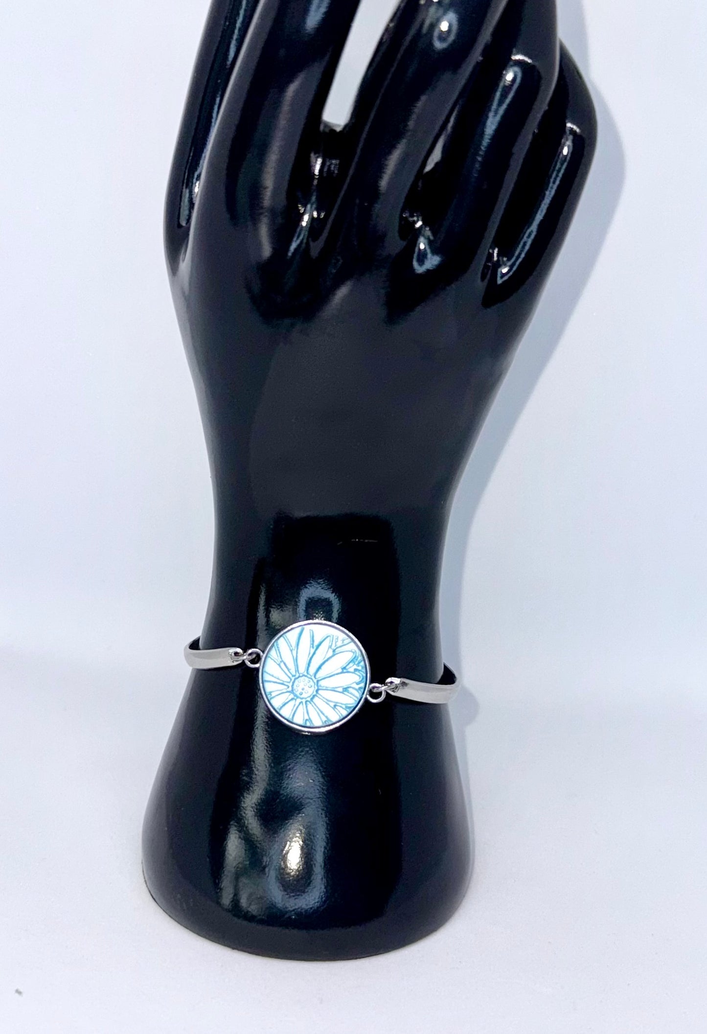 Daylight Daisy Cuff
