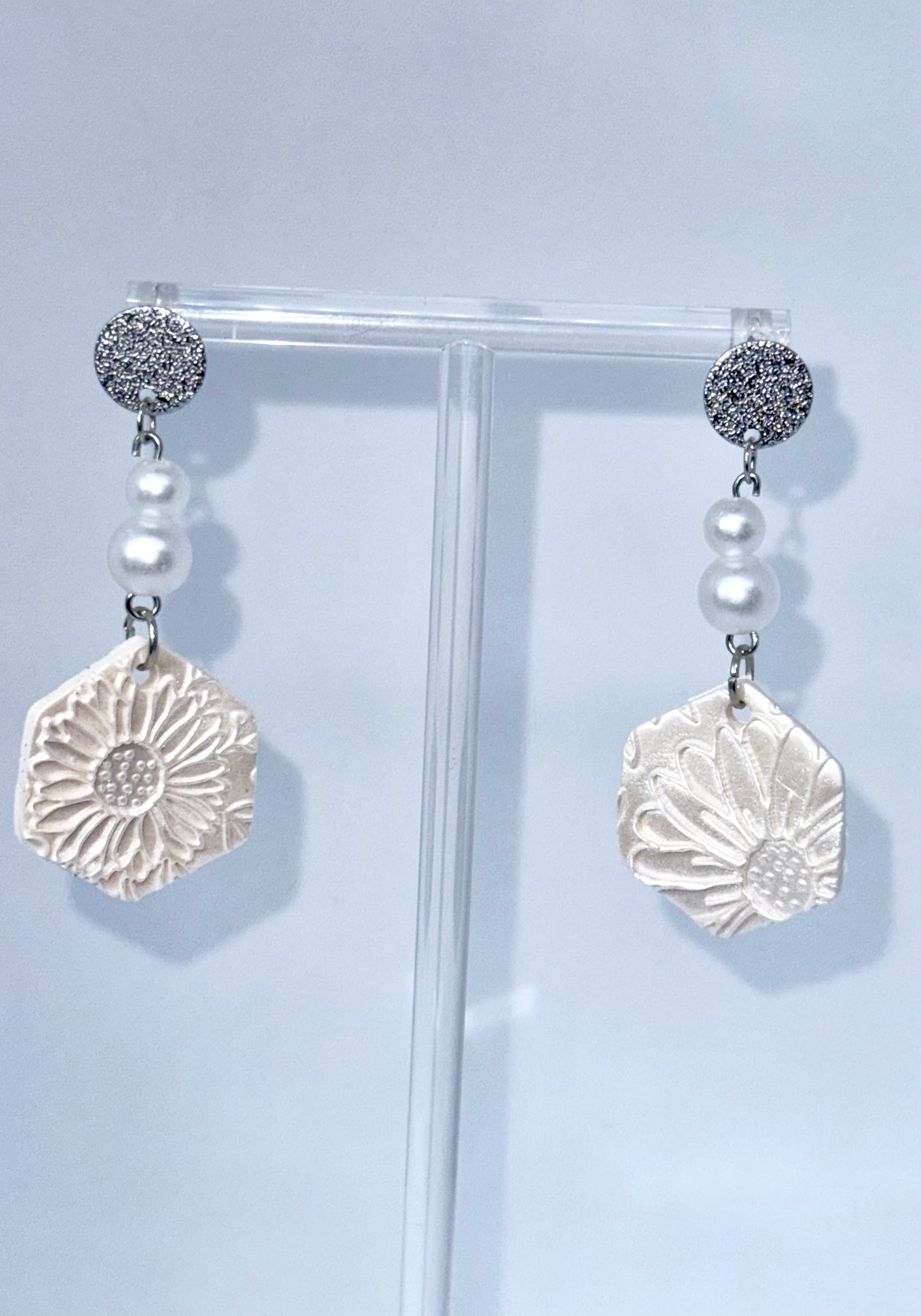 Moon Daisy Drops