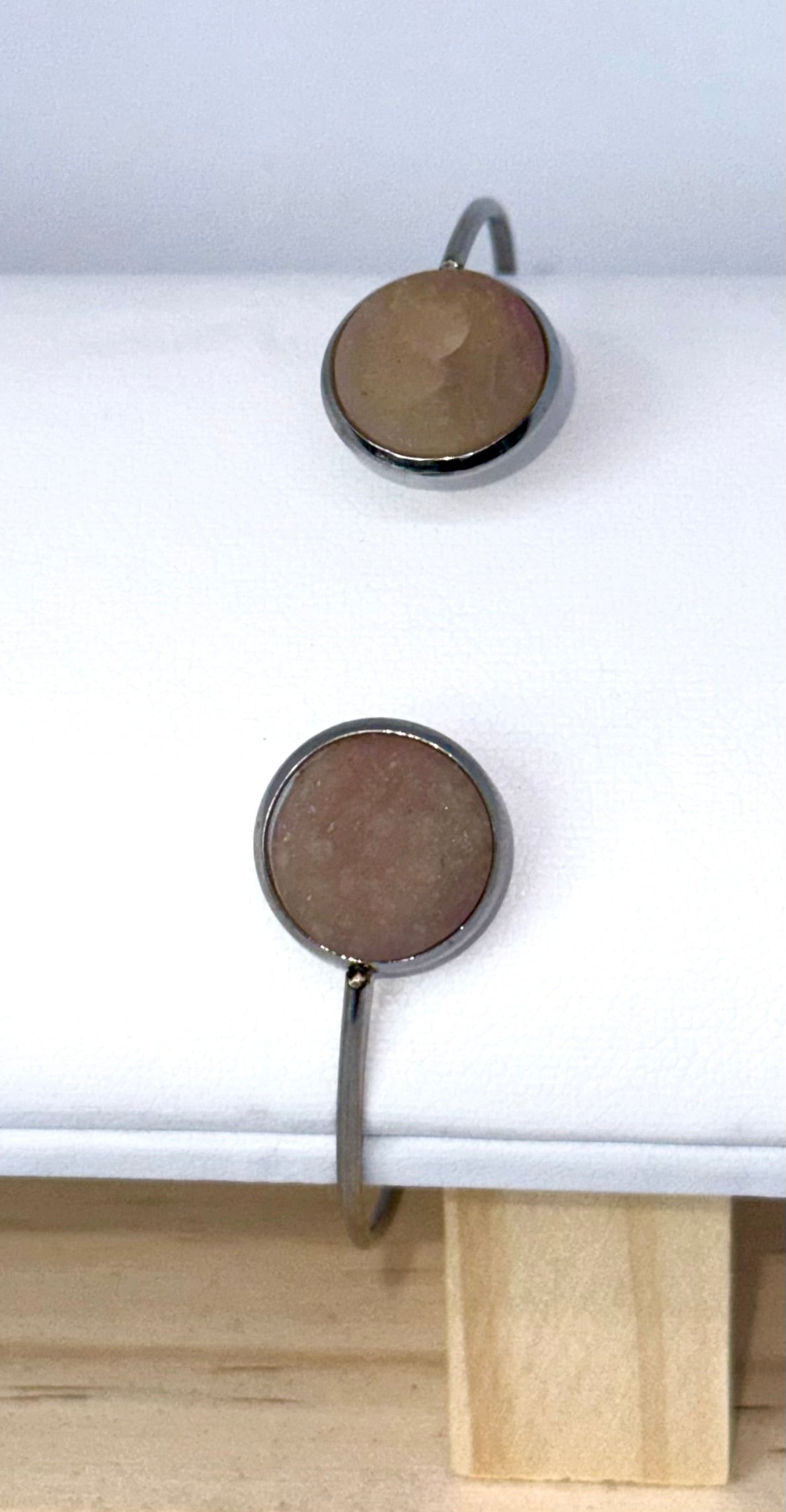 Sunveil Cuff