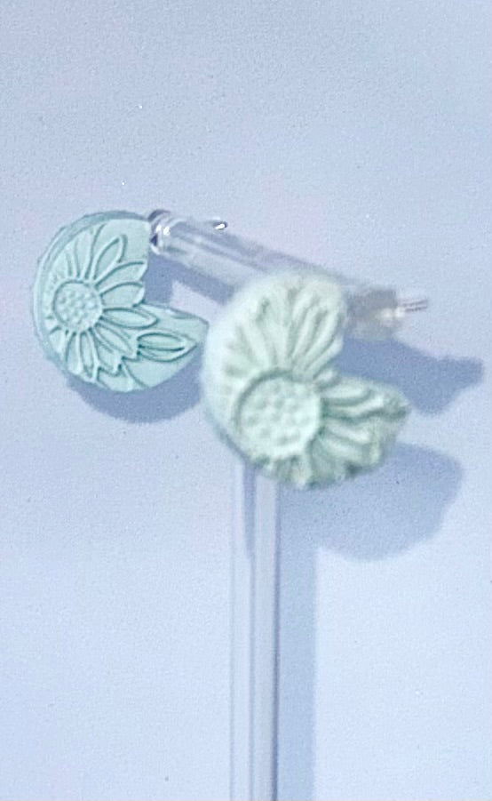 Daisy Curl Hoops