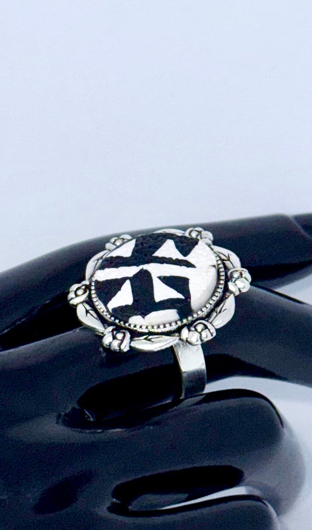 Baroque Edge Ring