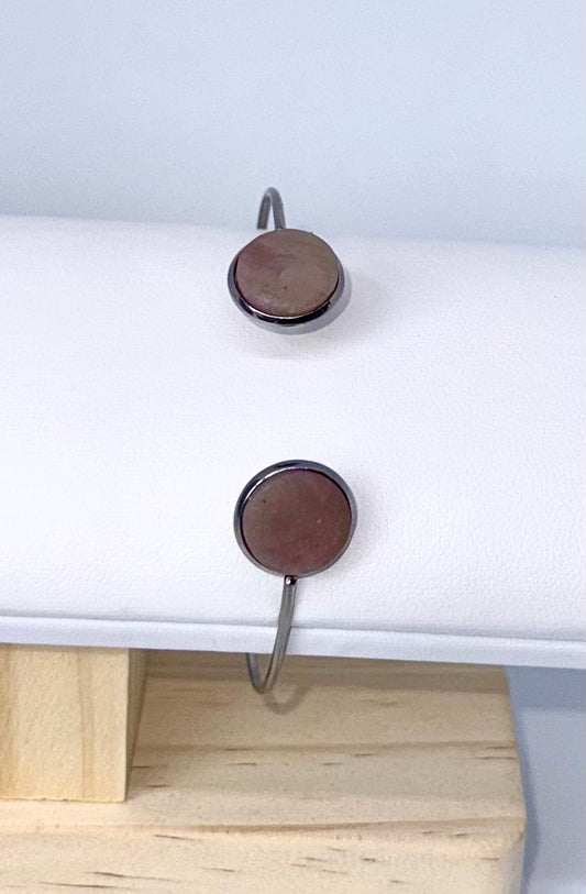 Shellglow Cuff