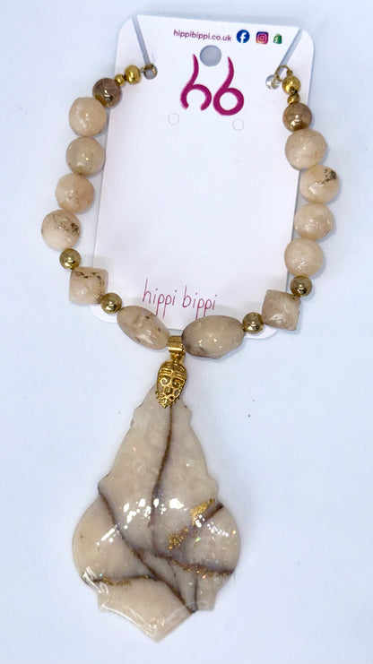 Quartz Elegance