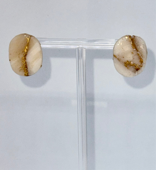 Quartz Oval II