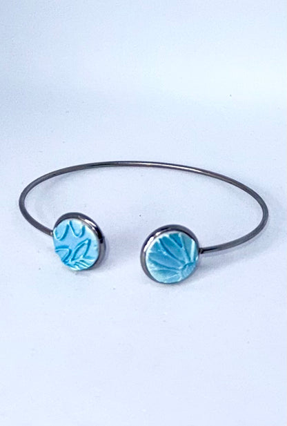 Skyleaf Cuff