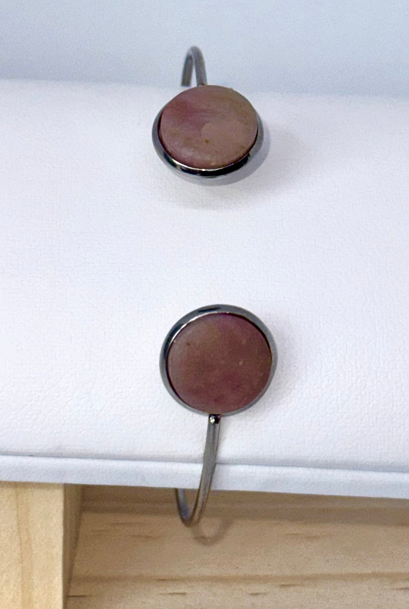 Shellglow Cuff