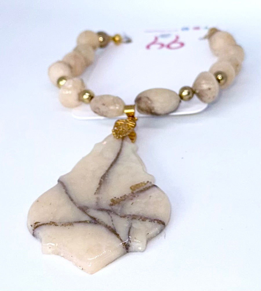 Quartz Elegance