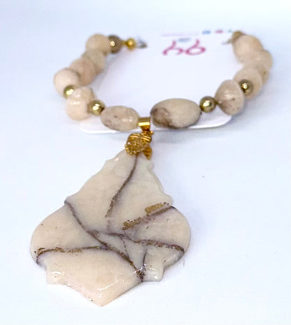 Quartz Elegance