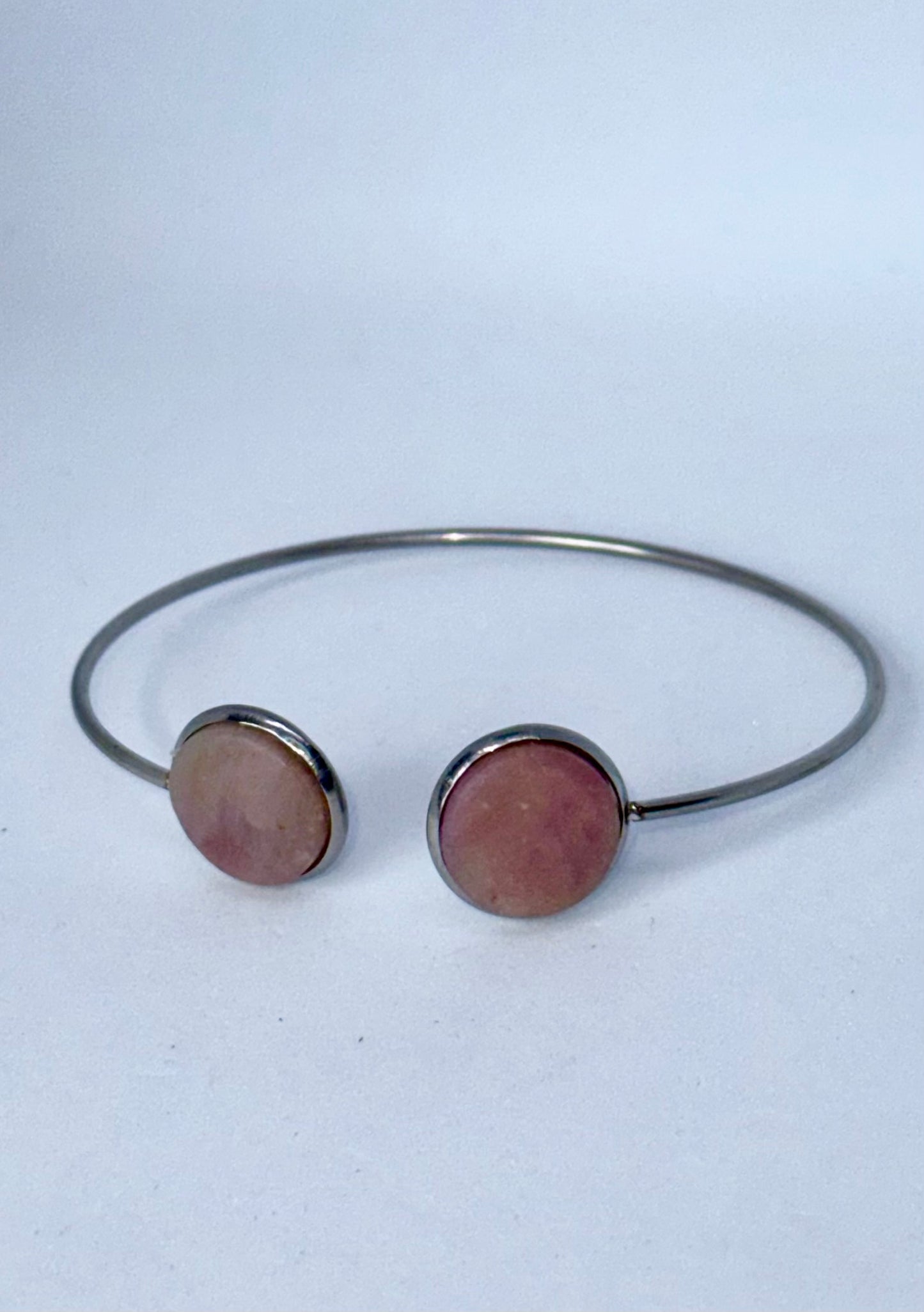 Shellglow Cuff