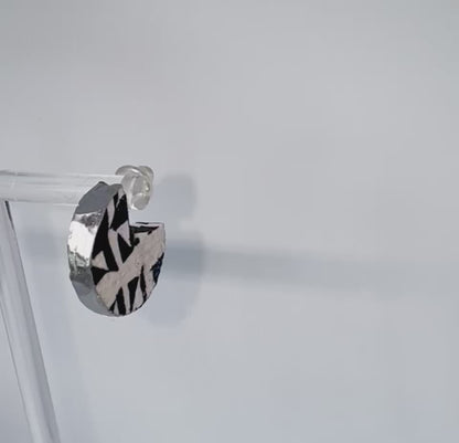 Fragment Studs – Monochrome