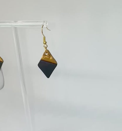 Rhombus Noir II