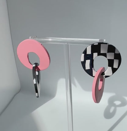 Checkmate Circles III